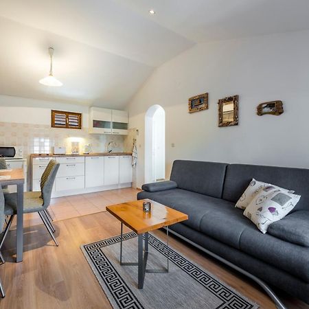 Apartment Barica Тръстено Екстериор снимка