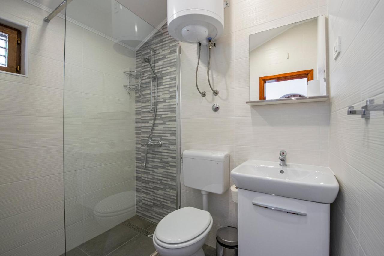 Apartment Barica Тръстено Екстериор снимка